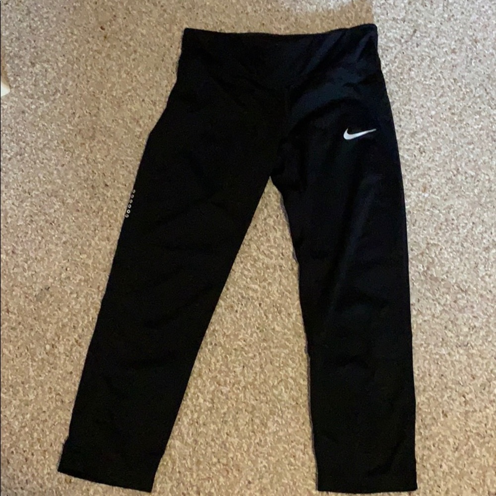 Nike Dri-fit  3/4 leggings